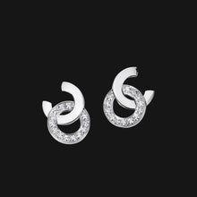 Load image into Gallery viewer, 18k Interlinked Earrings