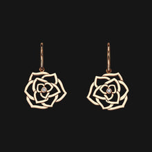 Load image into Gallery viewer, 14k Wire Bloom Earrings